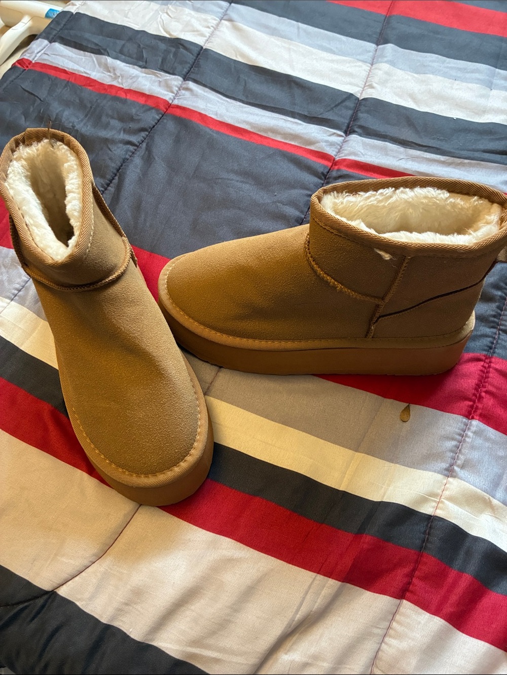 Women's Chestnut Faux-Suede Winter Ankle Boots with Plush Lining